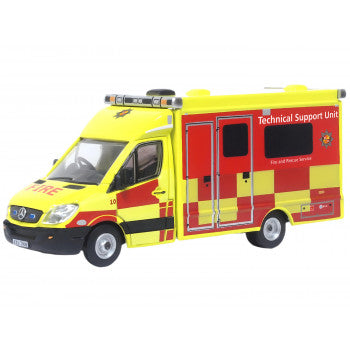Mercedes Ambulance Bedfordshire Fire & Rescue Support Unit